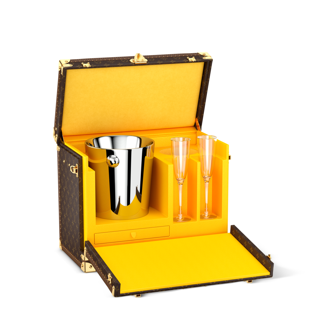 Champagne Case Monogram Canvas - Hardsided | LOUIS VUITTON